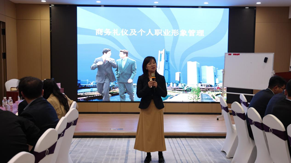1745370141341127.png 图片2.png
